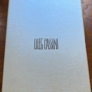 OLEG CASSINI Champagne Flutes
